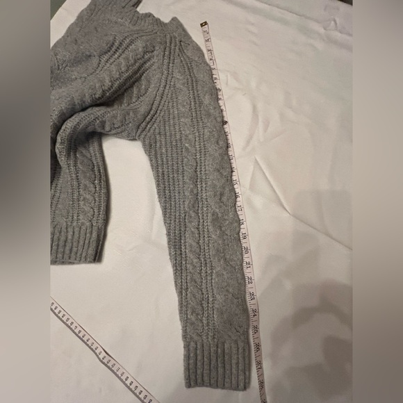 Rachel Zoe Light Gray Knit Sweater - Picture 12 of 12